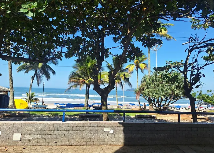 Duplex Pe Na Areia, Praia Do Tombo - Guaruja/Sp.