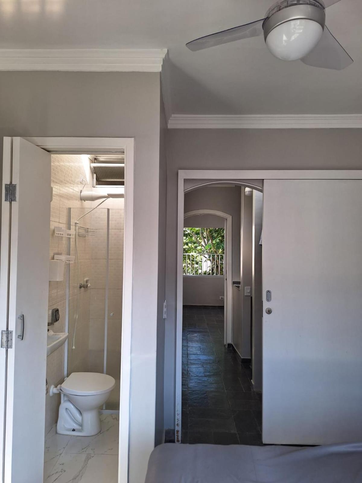 Duplex Pe Na Areia, Do Tombo - Guaruja/sp. Apartamento